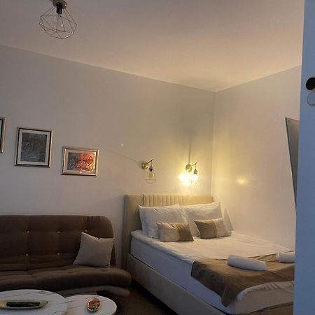 Lily Apartmani SJJ Exteriér fotografie